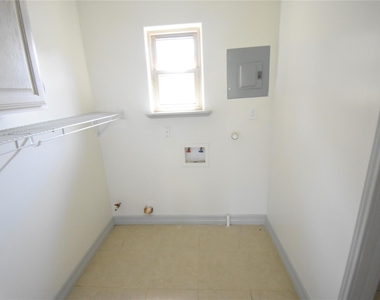 104 Virginia - Photo Thumbnail 9