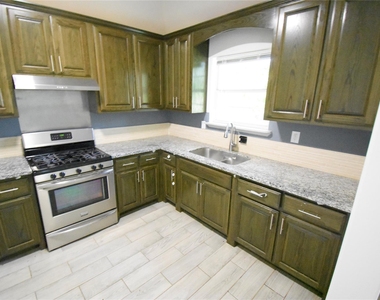 104 Virginia - Photo Thumbnail 1
