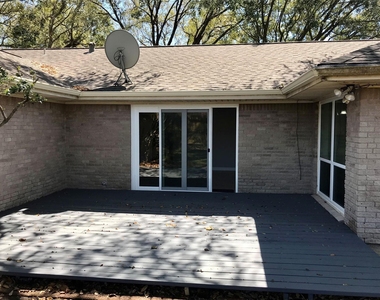 5470 Carew Street - Photo Thumbnail 21