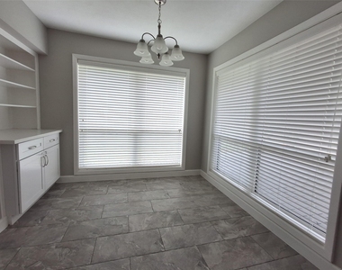 5470 Carew Street - Photo Thumbnail 8