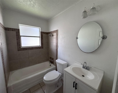290 Clemmons Street - Photo Thumbnail 11