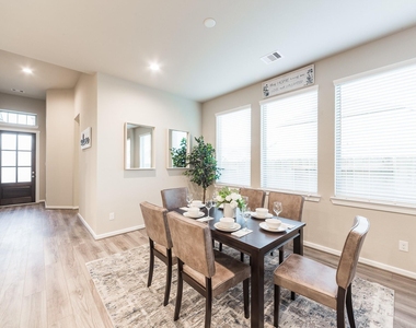 2142 Ironwood Pass Drive - Photo Thumbnail 4