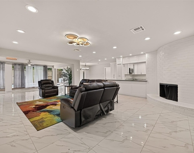 5207 Bent Bough Lane - Photo Thumbnail 5