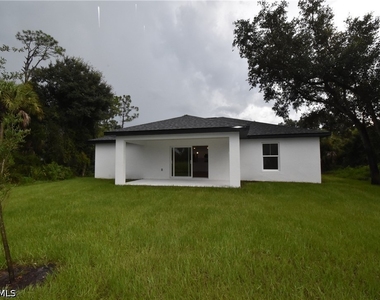4668 Addley Avenue - Photo Thumbnail 11