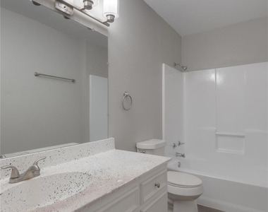 600 Palm Street - Photo Thumbnail 11