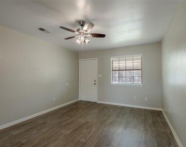 600 Palm Street - Photo Thumbnail 2