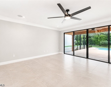 4384 Aurora Street - Photo Thumbnail 13
