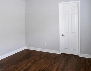 4384 Aurora Street - Photo Thumbnail 35