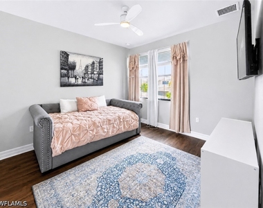 4384 Aurora Street - Photo Thumbnail 40
