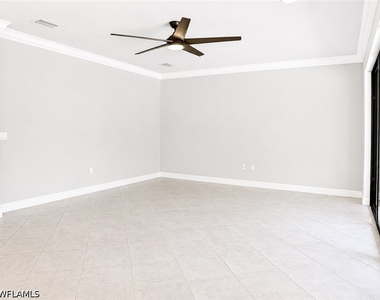 4384 Aurora Street - Photo Thumbnail 12