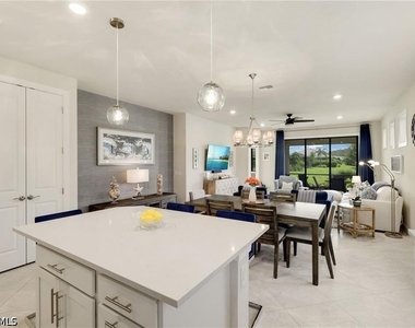 17323 Terracina Drive - Photo Thumbnail 7