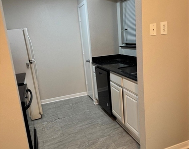 3300 Pebblebrook Drive - Photo Thumbnail 29