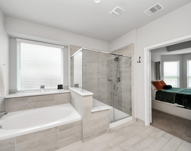 3 Avery Brook Court - Photo Thumbnail 8