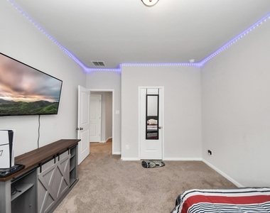 3 Avery Brook Court - Photo Thumbnail 16