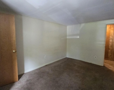 722 Central - Photo Thumbnail 17