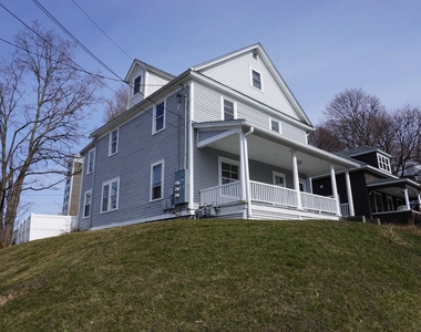 6 Adams - Photo Thumbnail 1