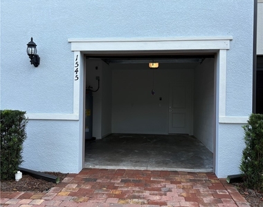 1545 Lake Jessup Circle - Photo Thumbnail 14