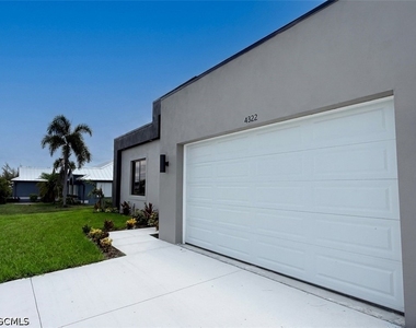 4322 Kismet Parkway W - Photo Thumbnail 32