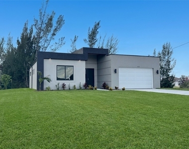 4322 Kismet Parkway W - Photo Thumbnail 2