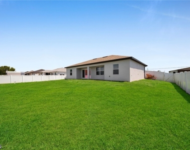 2835 Nw Embers Terrace - Photo Thumbnail 28