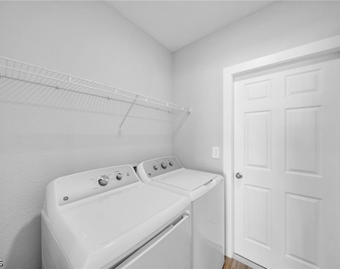 2835 Nw Embers Terrace - Photo Thumbnail 10