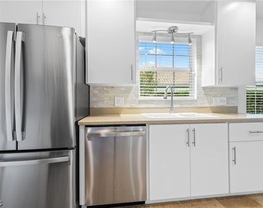 28869 Vermillion Lane - Photo Thumbnail 9