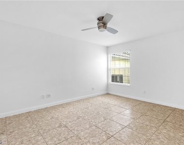 28869 Vermillion Lane - Photo Thumbnail 19