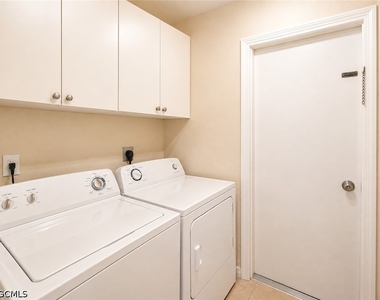 1138 Se 19th Lane - Photo Thumbnail 13