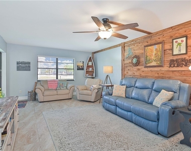 4711 Se 5th Avenue - Photo Thumbnail 17