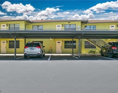 4711 Se 5th Avenue - Photo Thumbnail 2