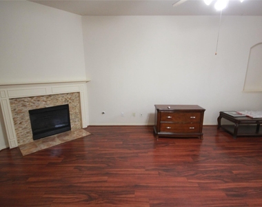 19055 Village Maple Court - Photo Thumbnail 15