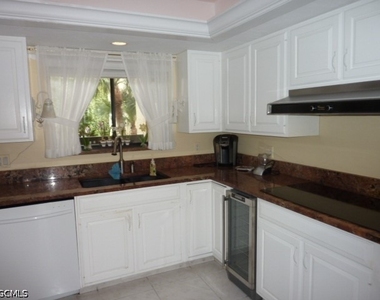 4821 S Landings Drive - Photo Thumbnail 17