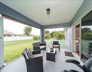 2020 Nw 16th Terrace - Photo Thumbnail 18