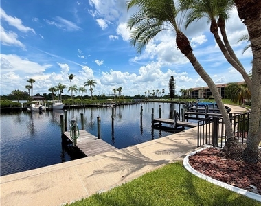 16150 Bay Pointe Boulevard - Photo Thumbnail 18