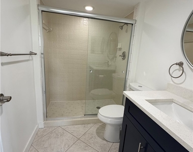 16150 Bay Pointe Boulevard - Photo Thumbnail 31