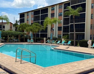 16150 Bay Pointe Boulevard - Photo Thumbnail 20