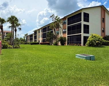 16150 Bay Pointe Boulevard - Photo Thumbnail 3