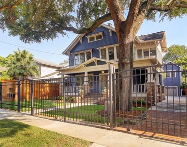 217 Marshall Street - Photo Thumbnail 17