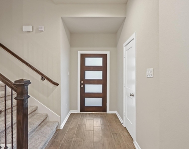 7011 Golden Groundsel Drive - Photo Thumbnail 3