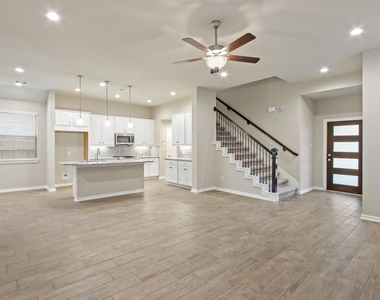 7011 Golden Groundsel Drive - Photo Thumbnail 5