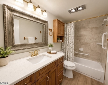 1356 Myerlee Country Club Boulevard - Photo Thumbnail 8
