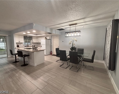 2604 E 3rd Street - Photo Thumbnail 3