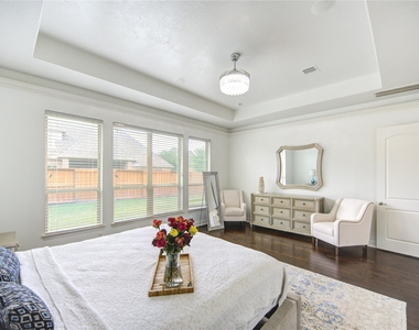 10702 Claythorne Court - Photo Thumbnail 24