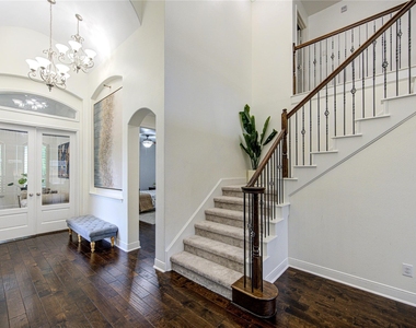 10702 Claythorne Court - Photo Thumbnail 12