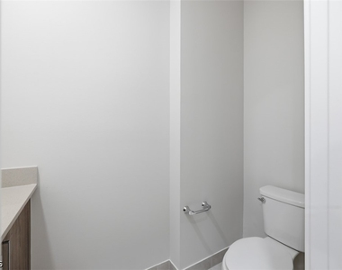 5069 Penella Avenue - Photo Thumbnail 10