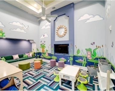 5069 Penella Avenue - Photo Thumbnail 28