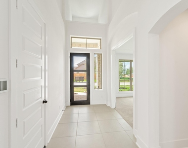 21127 Coral View Drive - Photo Thumbnail 5