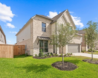 21127 Coral View Drive - Photo Thumbnail 3