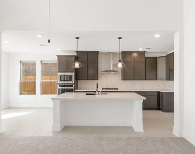 21127 Coral View Drive - Photo Thumbnail 16