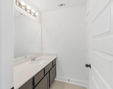 21127 Coral View Drive - Photo Thumbnail 44